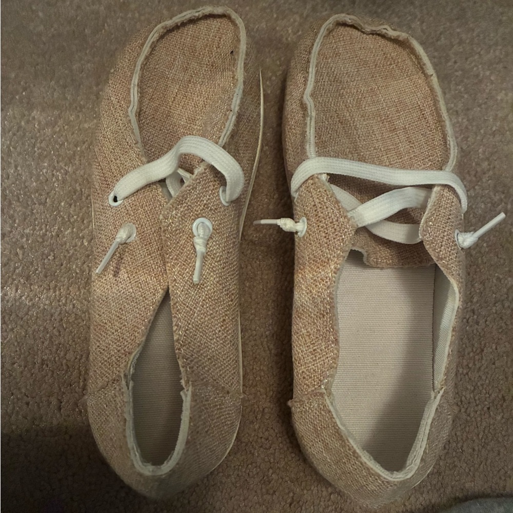 SHEIN Women's Tan Woven Slip-On Moccasins